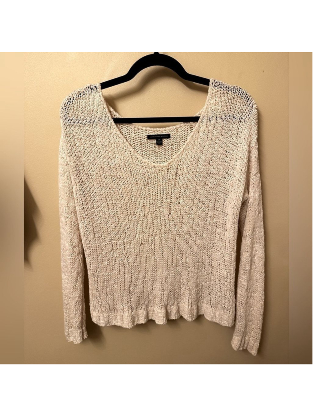 American Eagle White Knit Long Sleeve Sweater